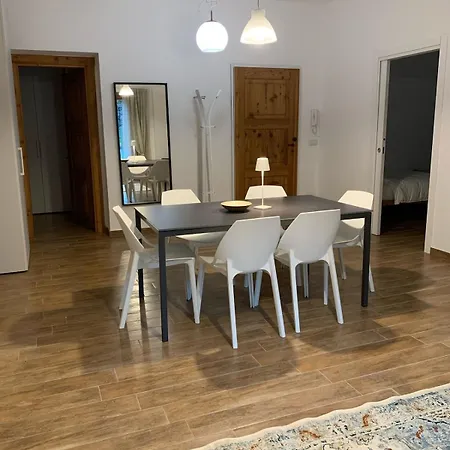 Centralissima E Comoda Agli Impianti Di Risalita - La Casa Rosa -