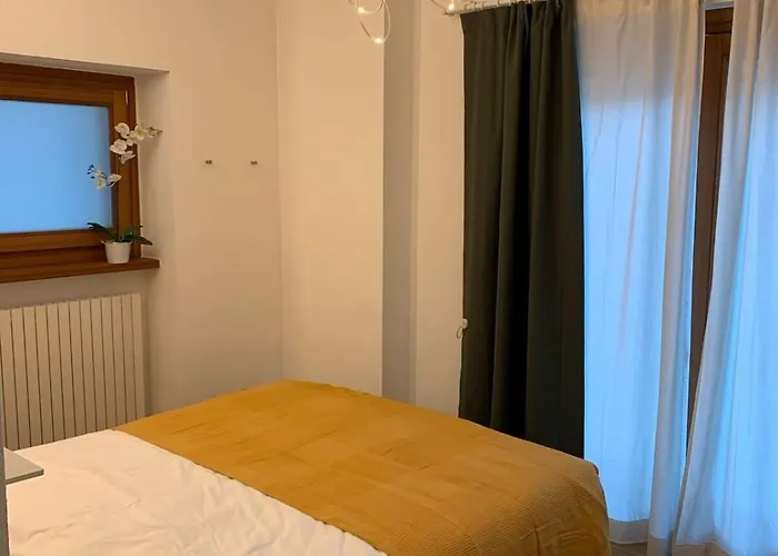 Appartamento Centralissima E Comoda Agli Impianti Di Risalita - La Casa Rosa - *